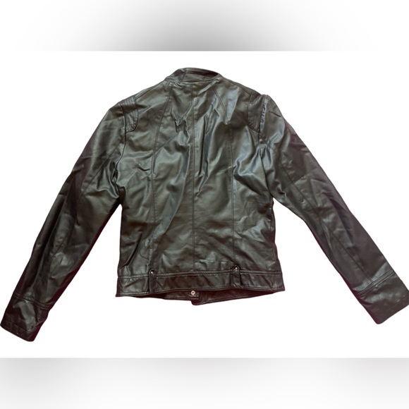 Vero Moda Dawn Short Jacket - Picture 2 of 6